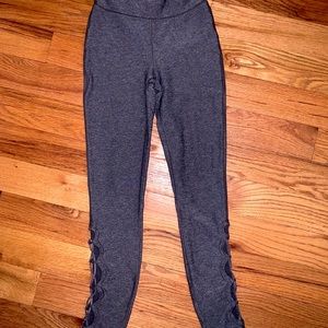 Never worn Lululemon Grey Leggings